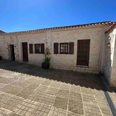 Gite Aux Portes D'angouleme * Champniers (Charente)